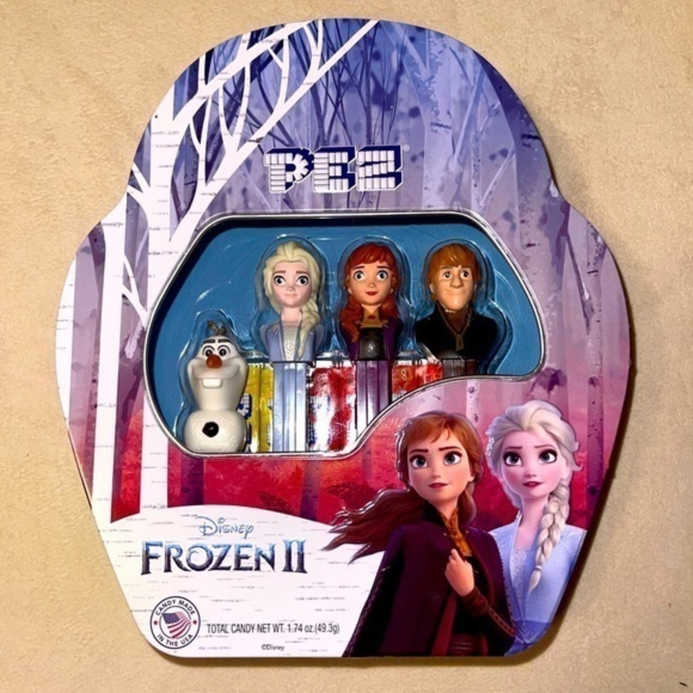 NIB PEZ Frozen‎ II Set
